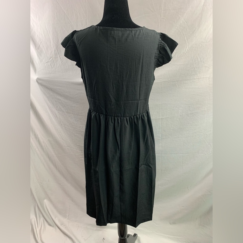 Black Floral Embroidery Butterfly Sleeve Smock Dress - Picture 9 of 9